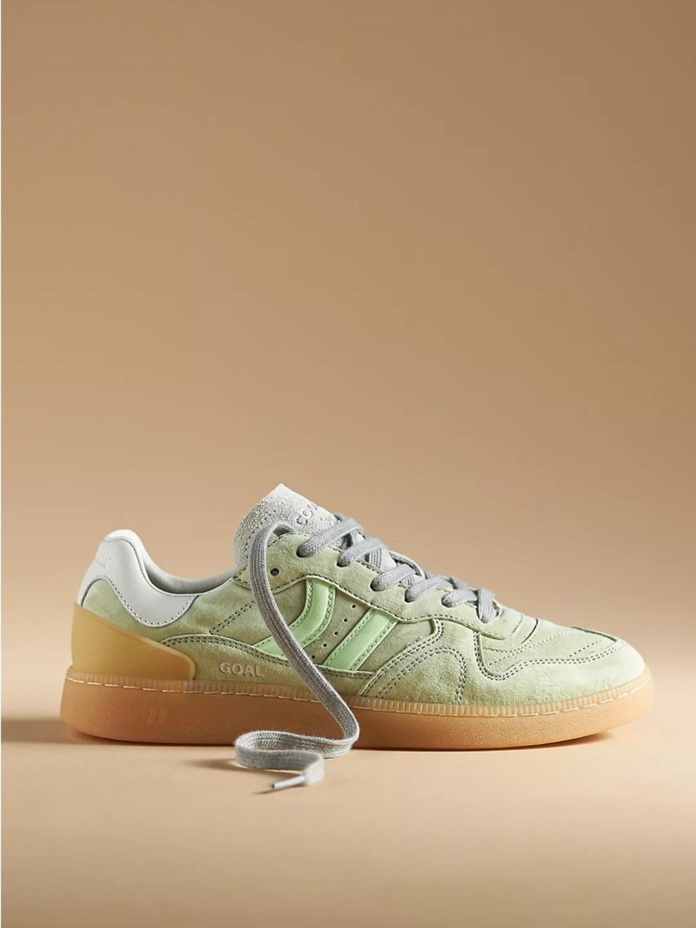 NWOT COOLWAY Goal Sneakers Size 9
Women’s